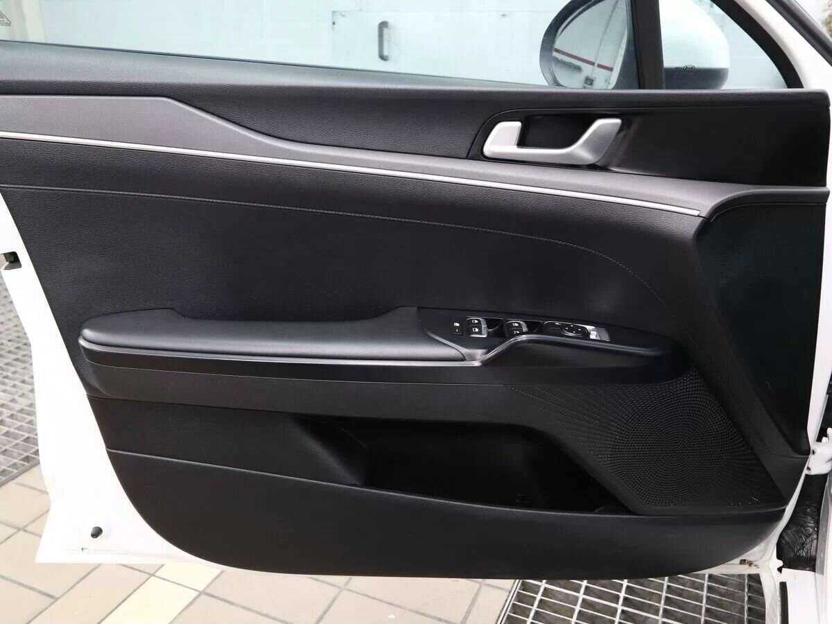 Kia K5, 2021 Фото №6