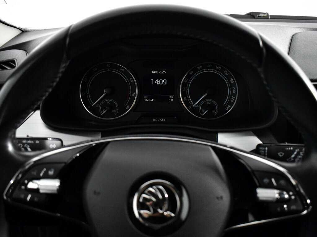 Skoda Rapid, 2020 Фото №18