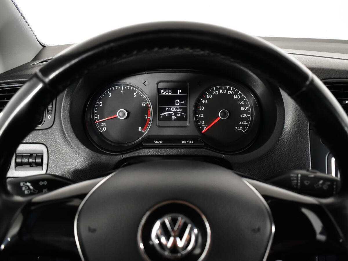 Volkswagen Polo, 2017 Фото №11