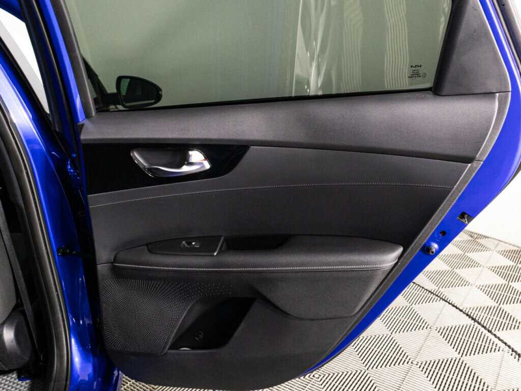 Kia Cerato, 2022 Фото №25