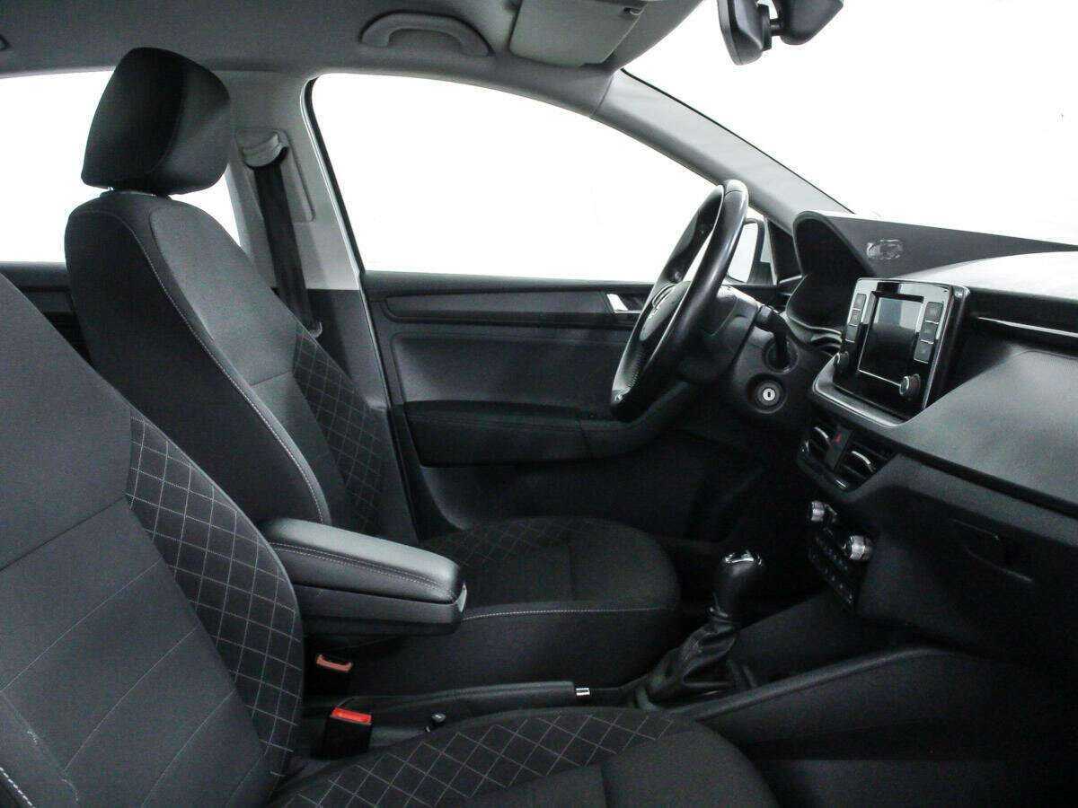 Skoda Rapid, 2020 Фото №8