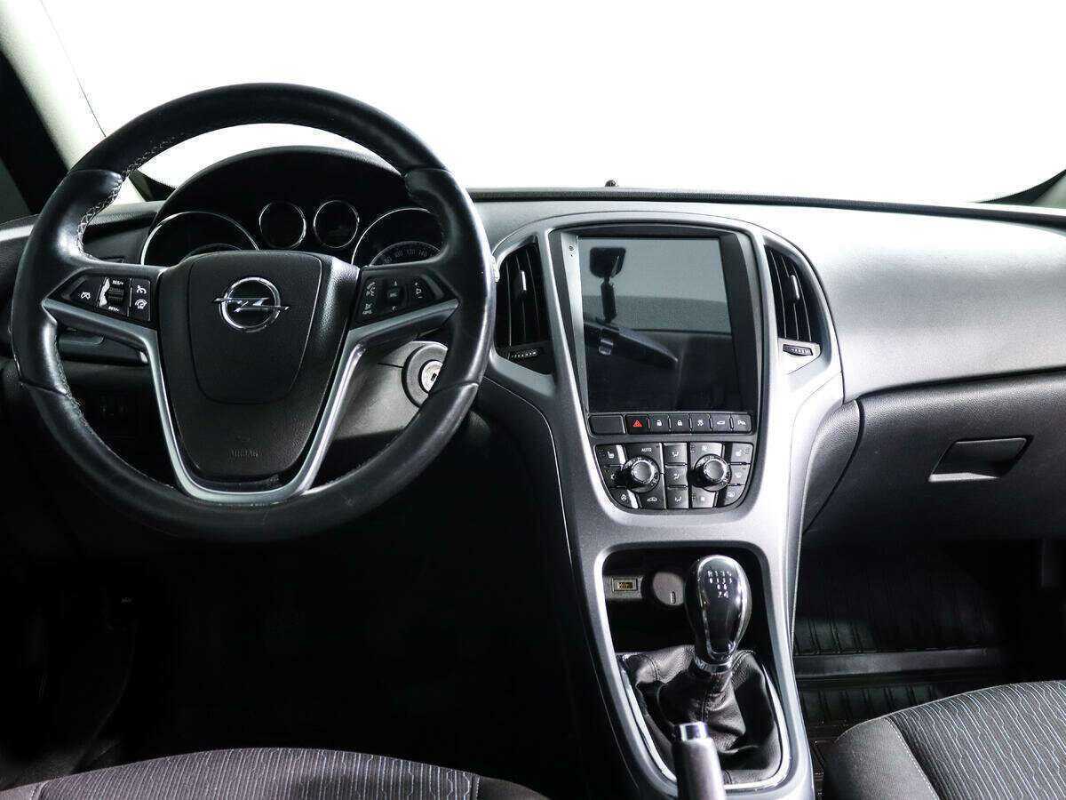 Opel Astra GTC, 2013 Фото №12