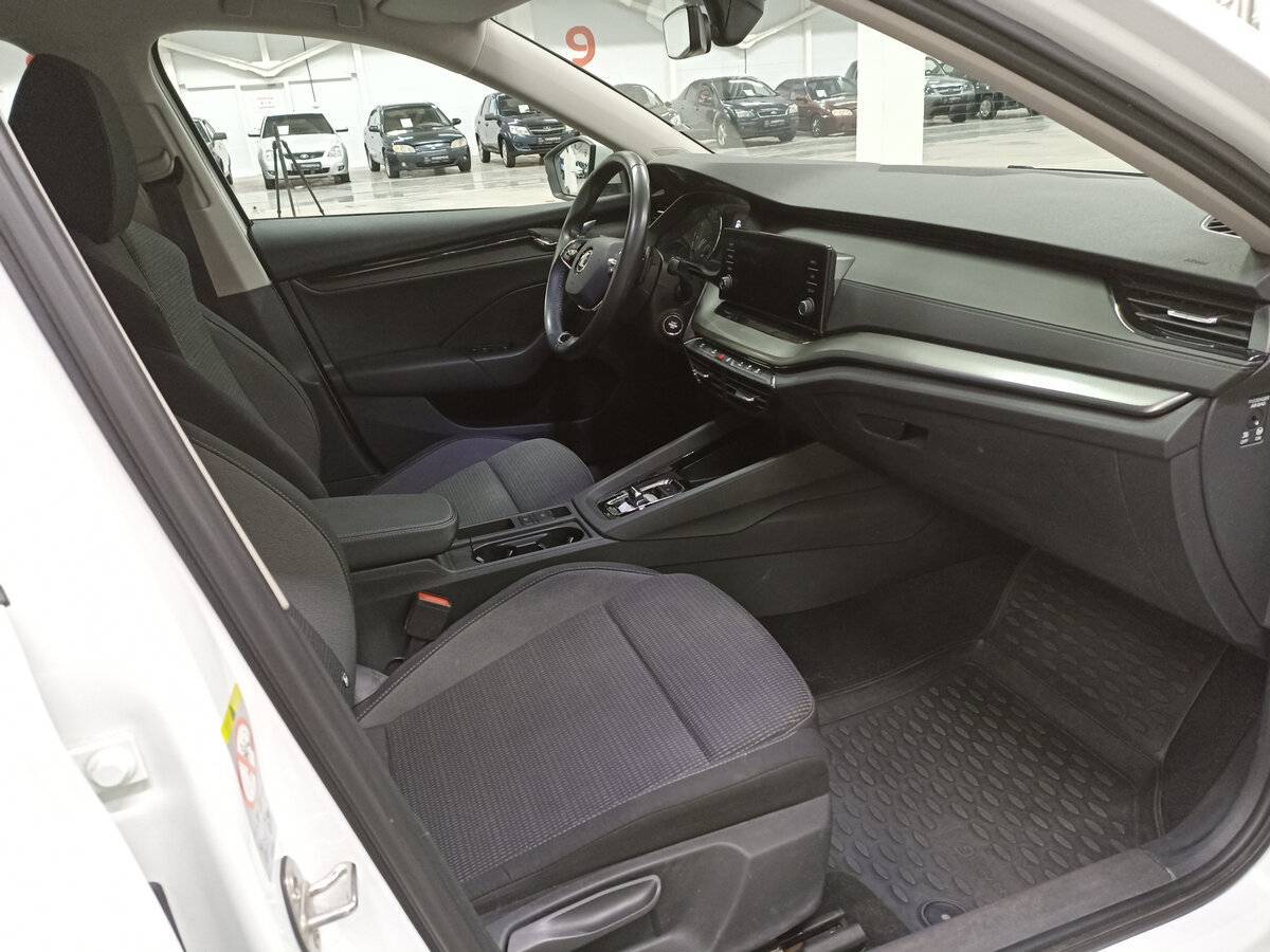 Skoda Octavia, 2021 Фото №11