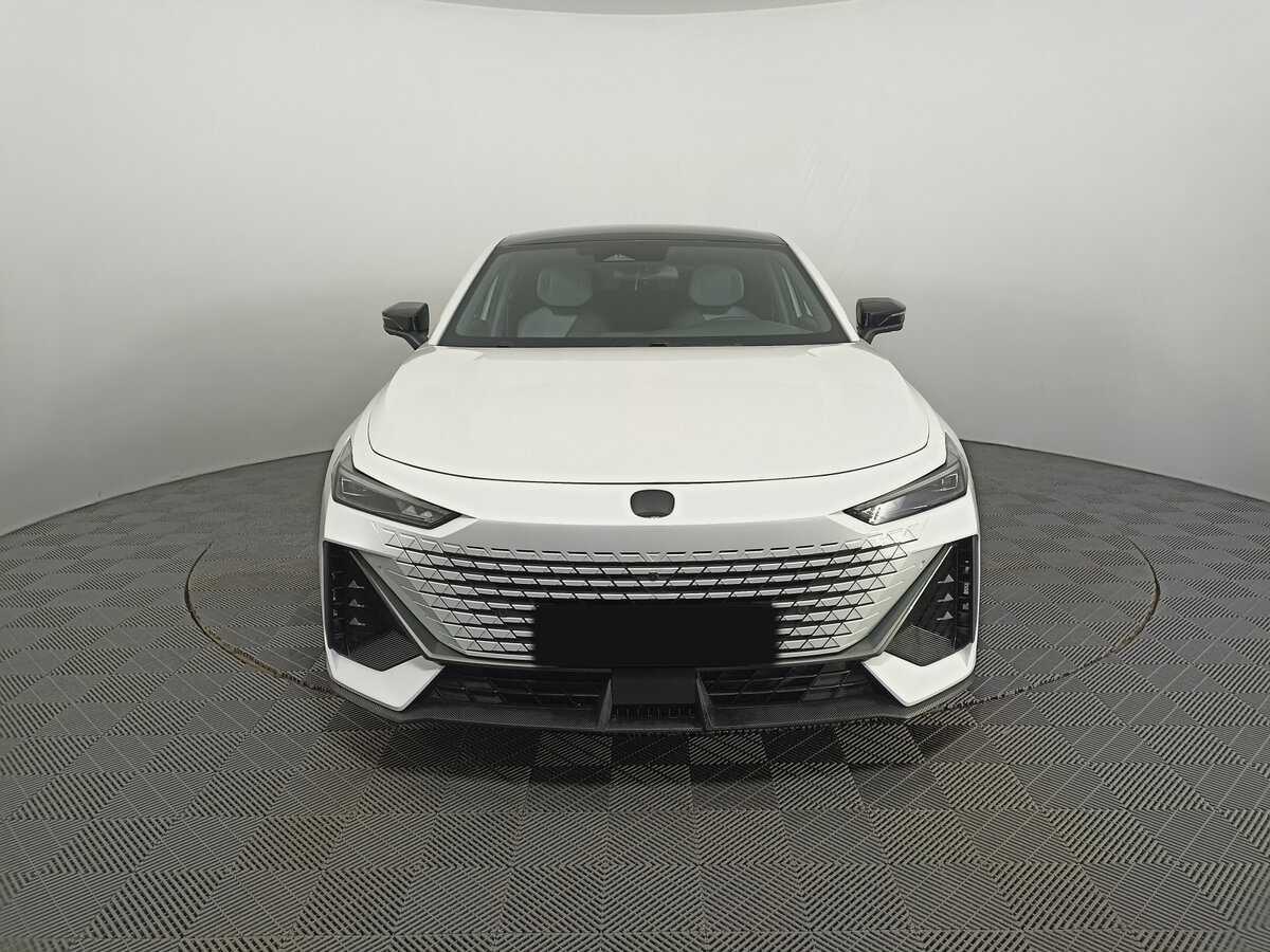 Changan UNI-V, 2023 Фото №2