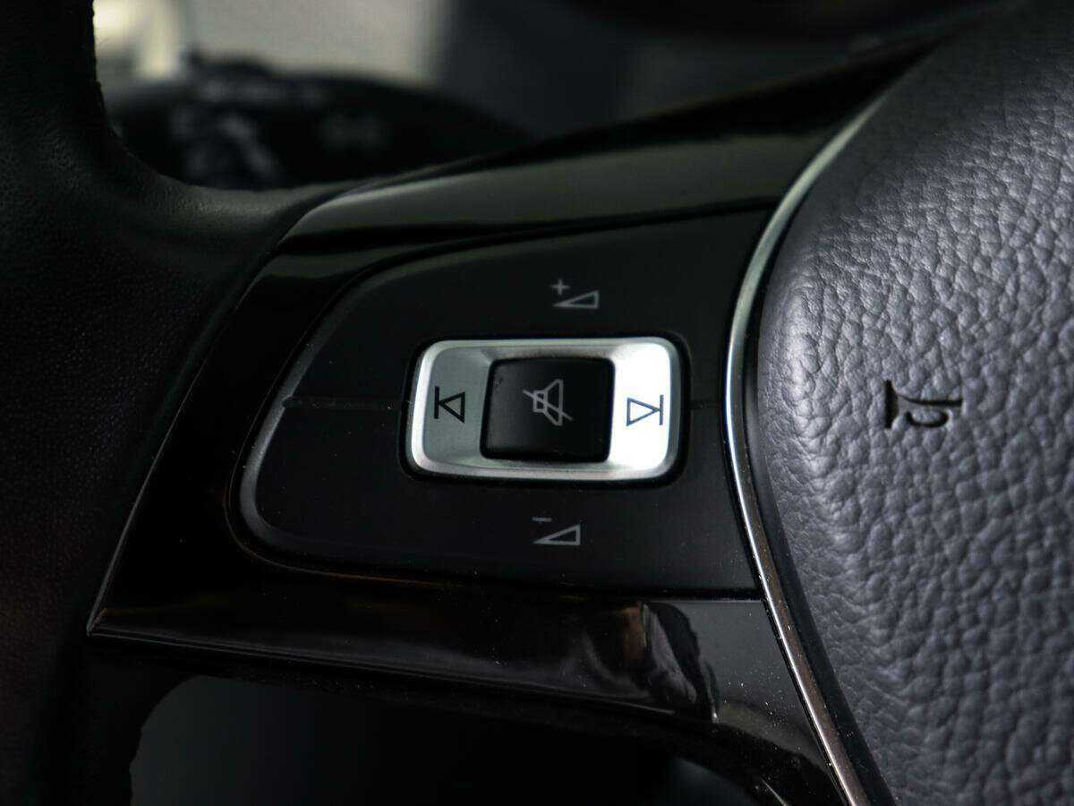 Volkswagen Polo, 2019 Фото №16