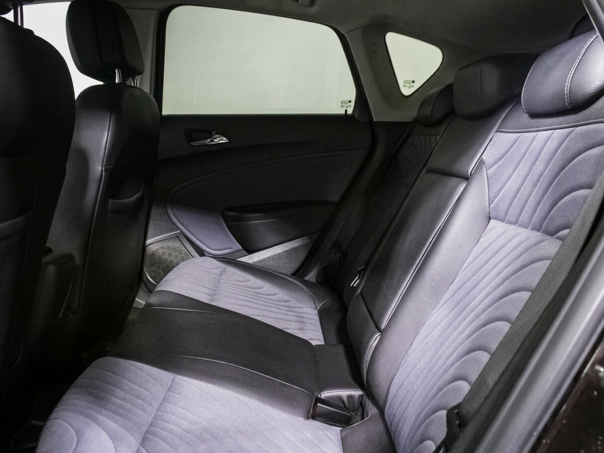 Opel Astra J Рестайлинг, 2013 Фото №10