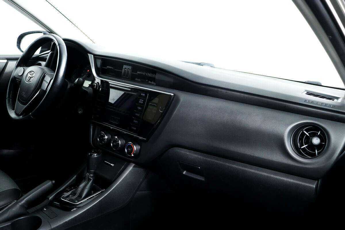 Toyota Corolla, 2017 Фото №9