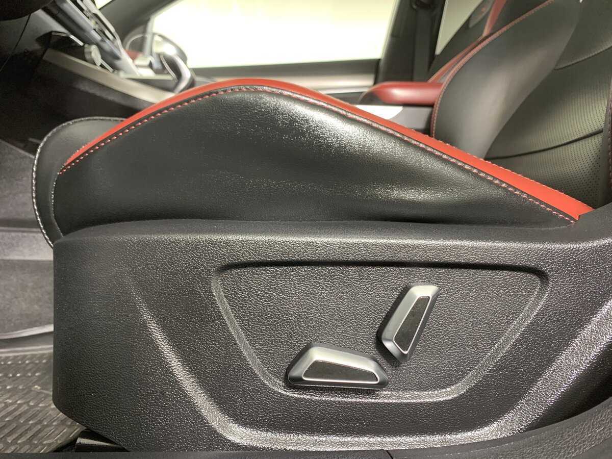 Geely Coolray, 2020 Фото №17