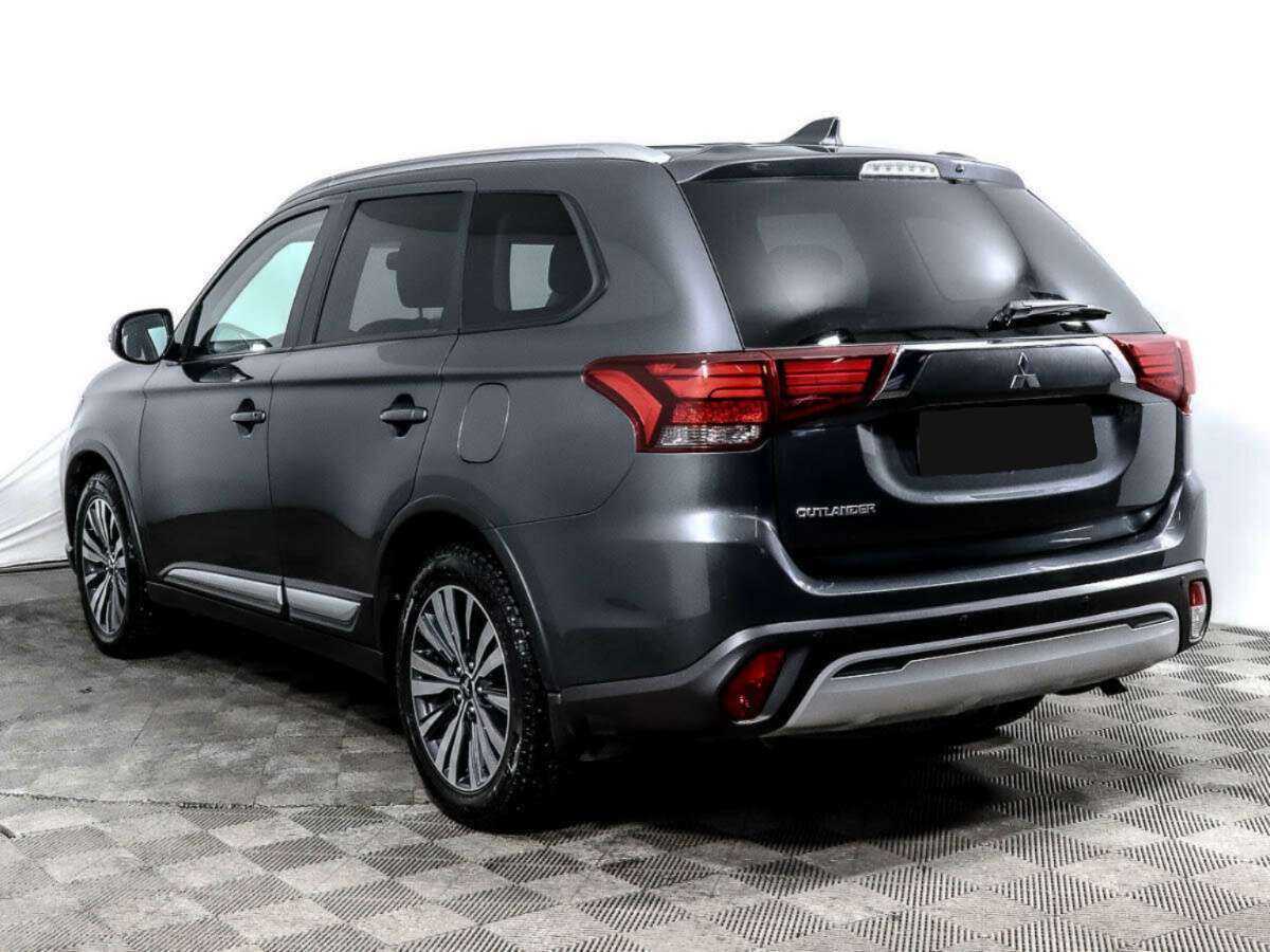 Mitsubishi Outlander, 2021 Фото №5
