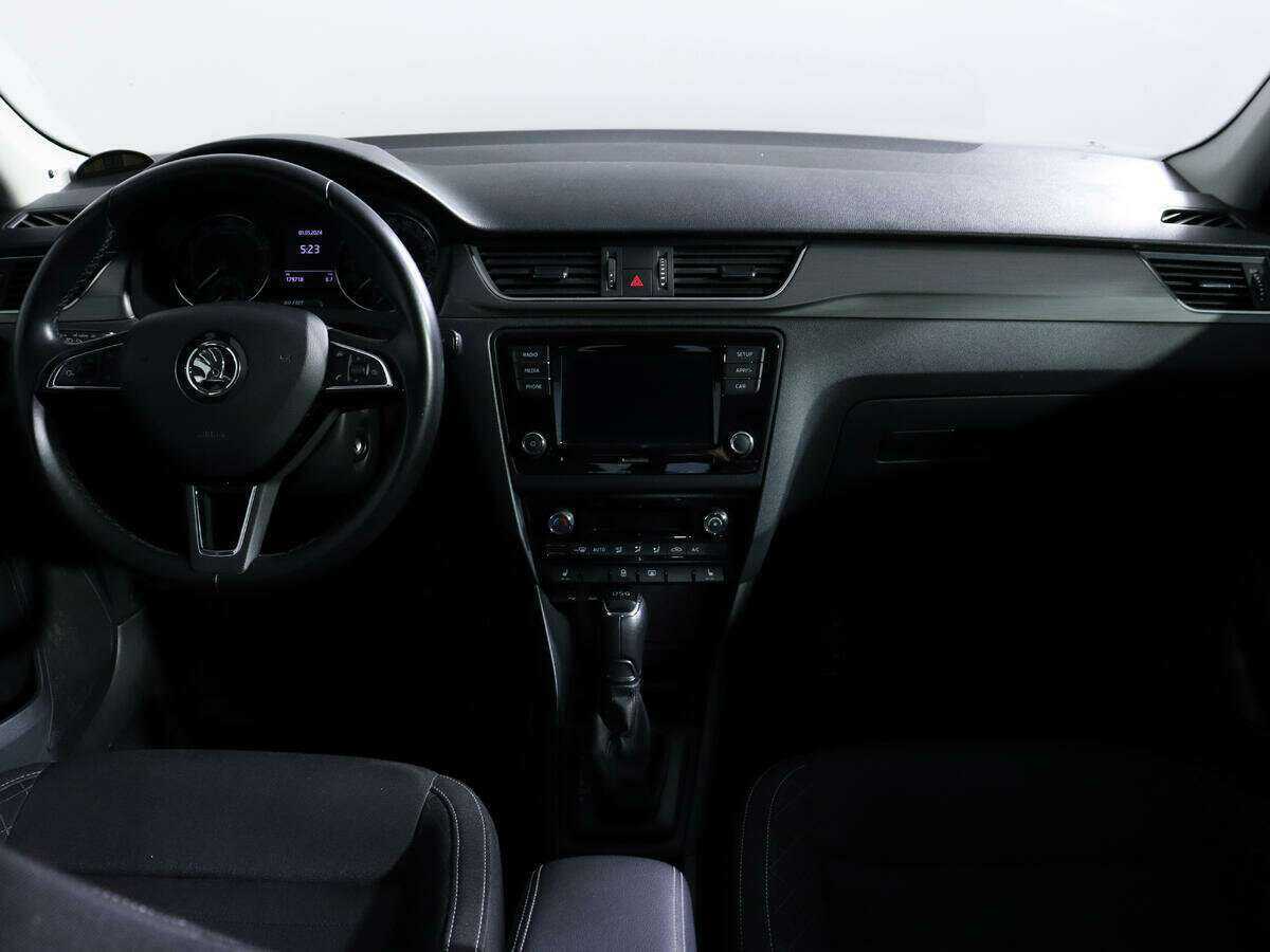 Skoda Rapid, 2017 Фото №10