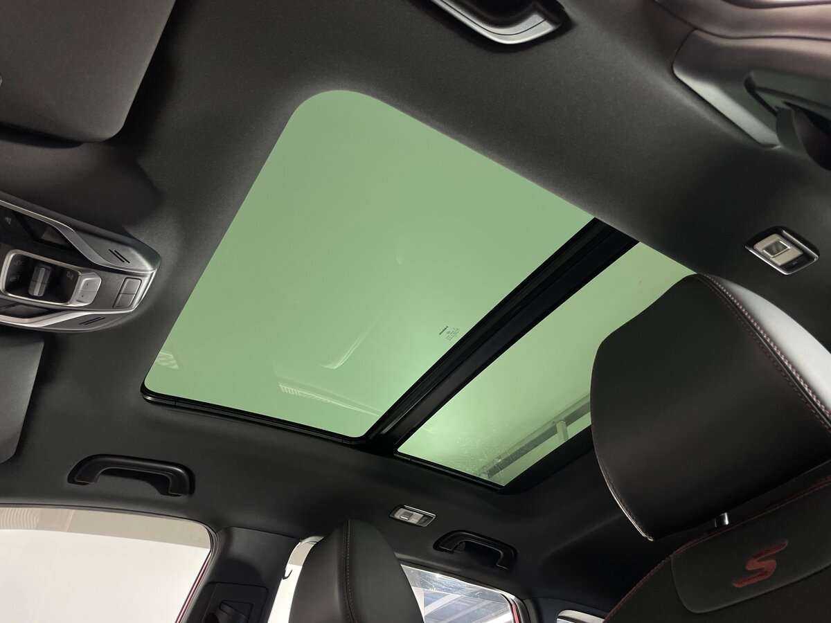 Geely Coolray, 2020 Фото №21