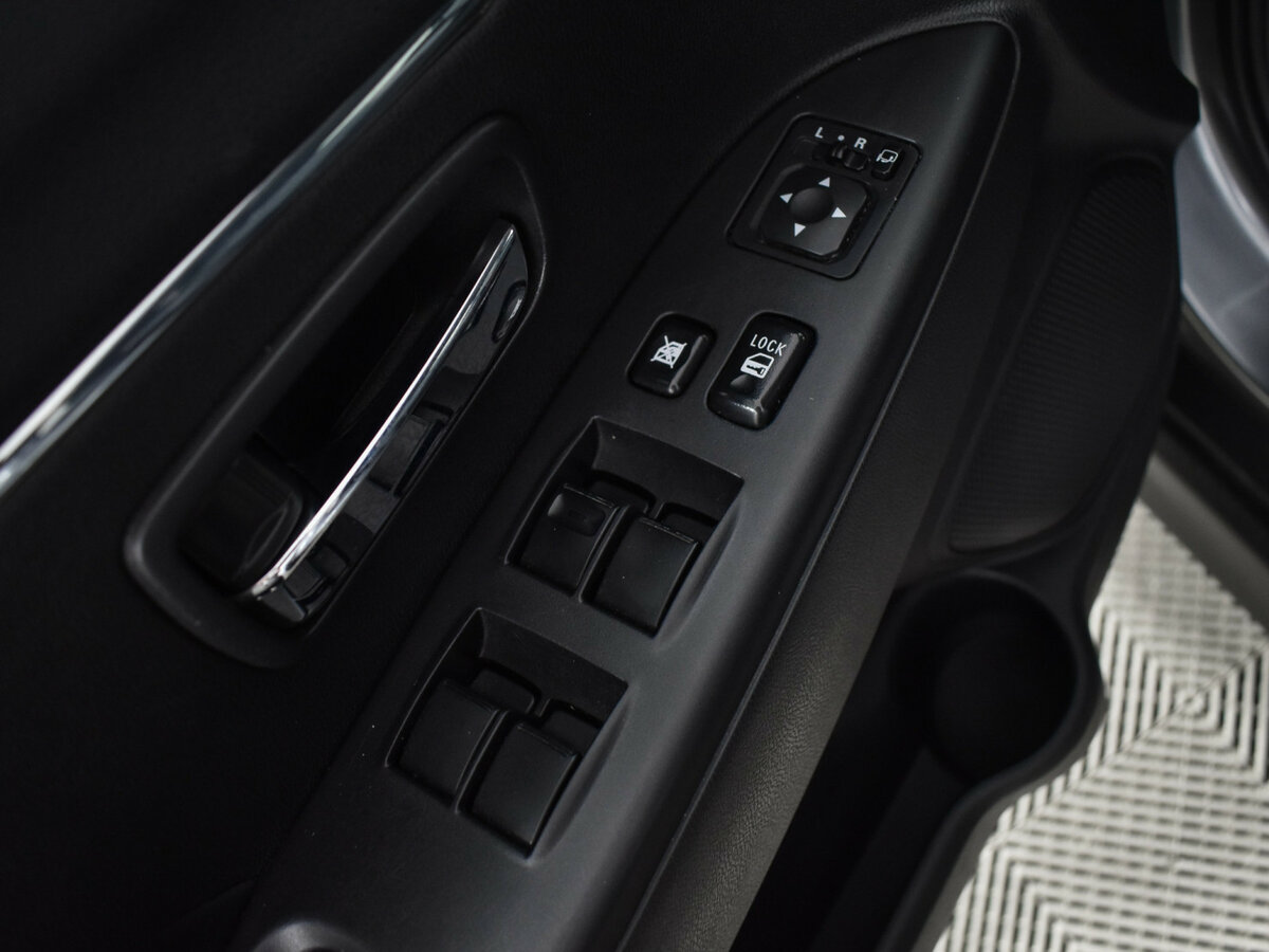 Mitsubishi ASX I Рестайлинг, 2014 Фото №16
