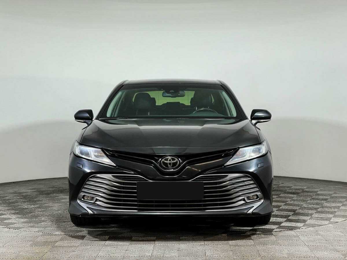 Toyota Camry, 2020 Фото №2