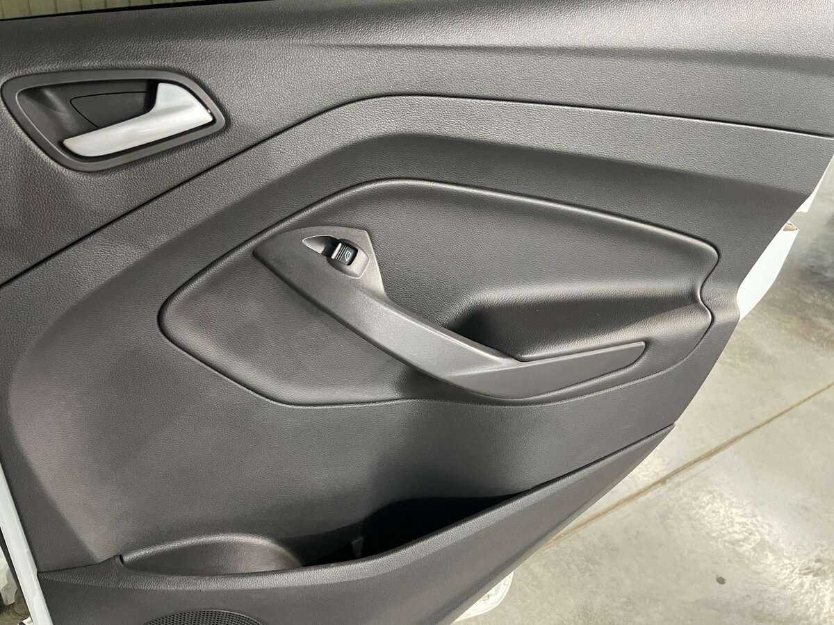 Ford Kuga, 2017 Фото №28