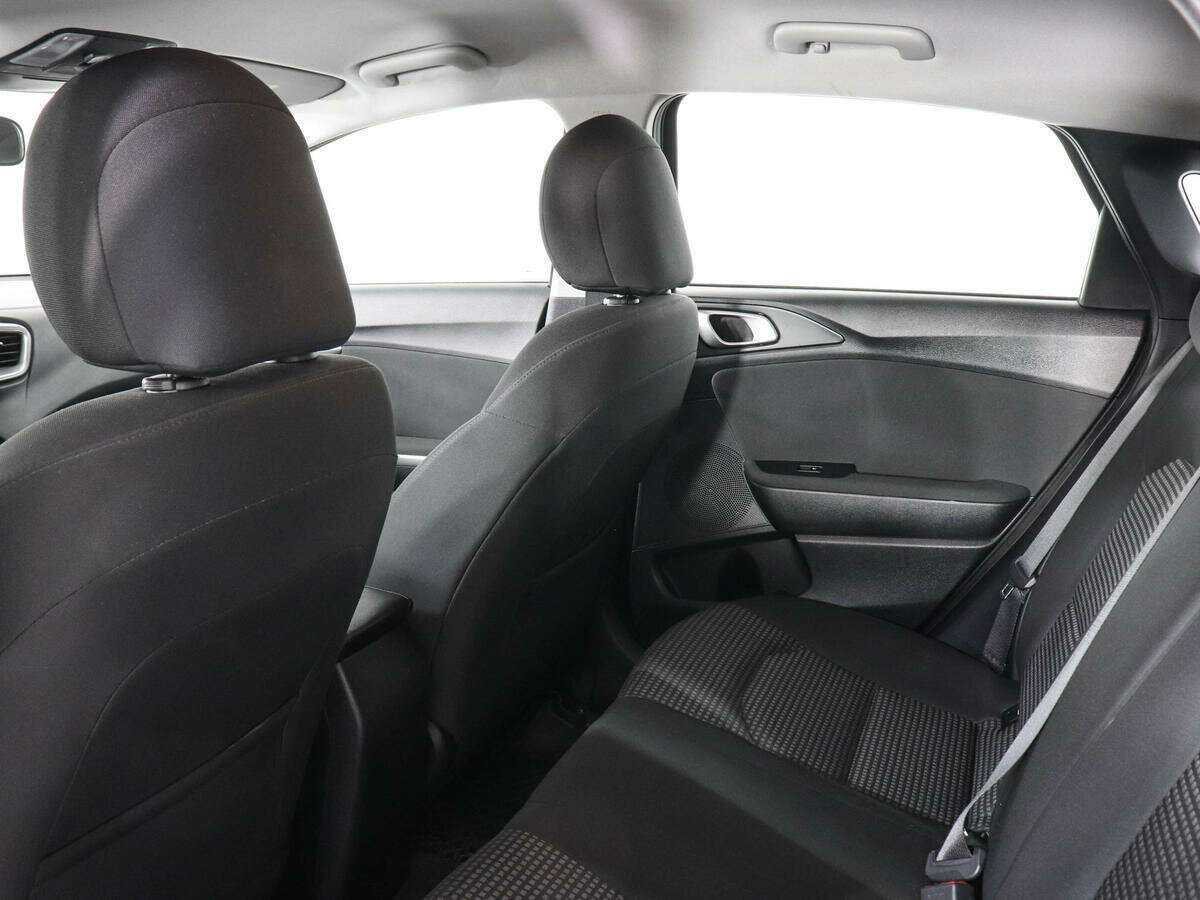 Kia Ceed, 2019 Фото №11