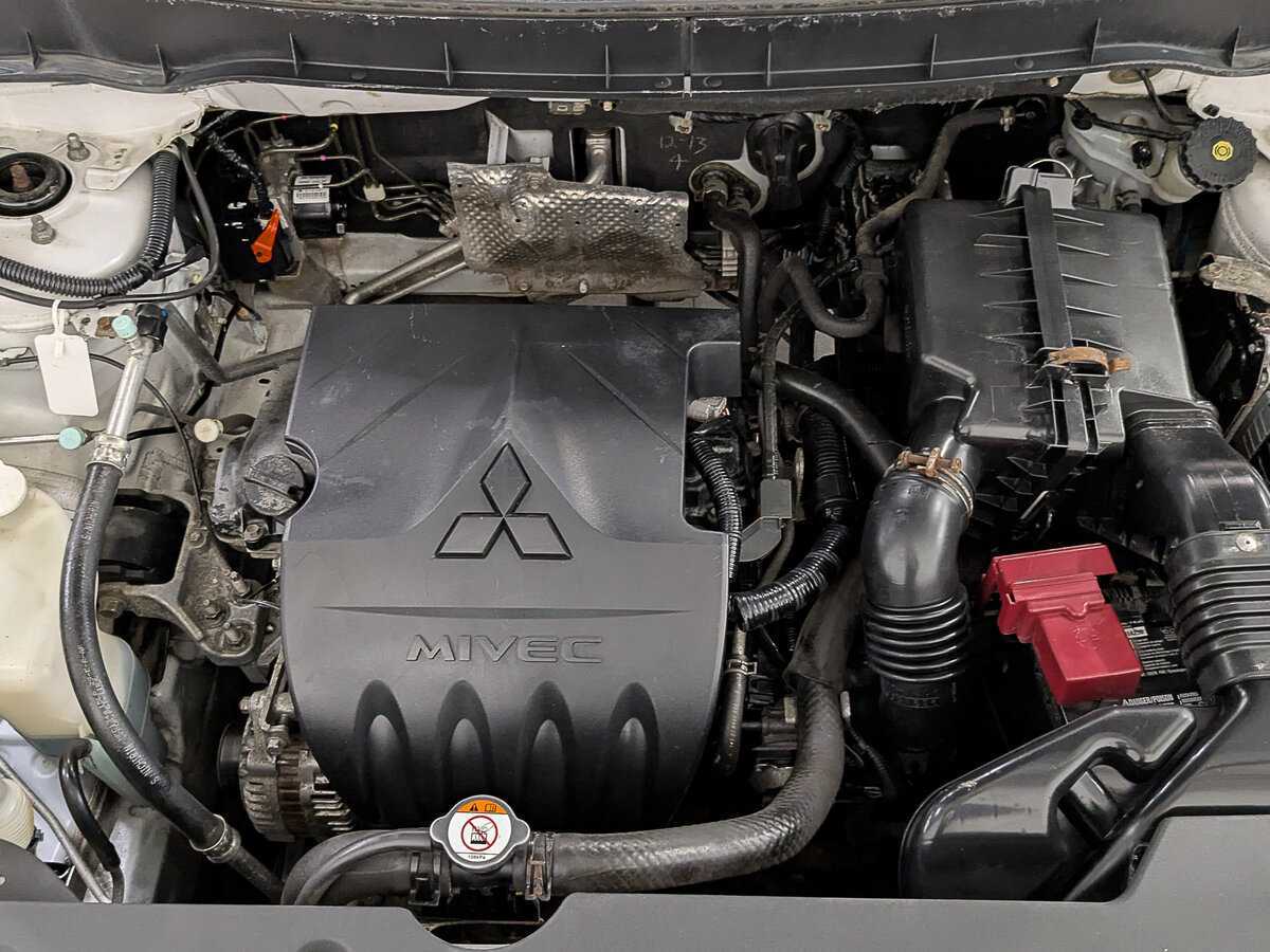 Mitsubishi ASX, 2014 Фото №9