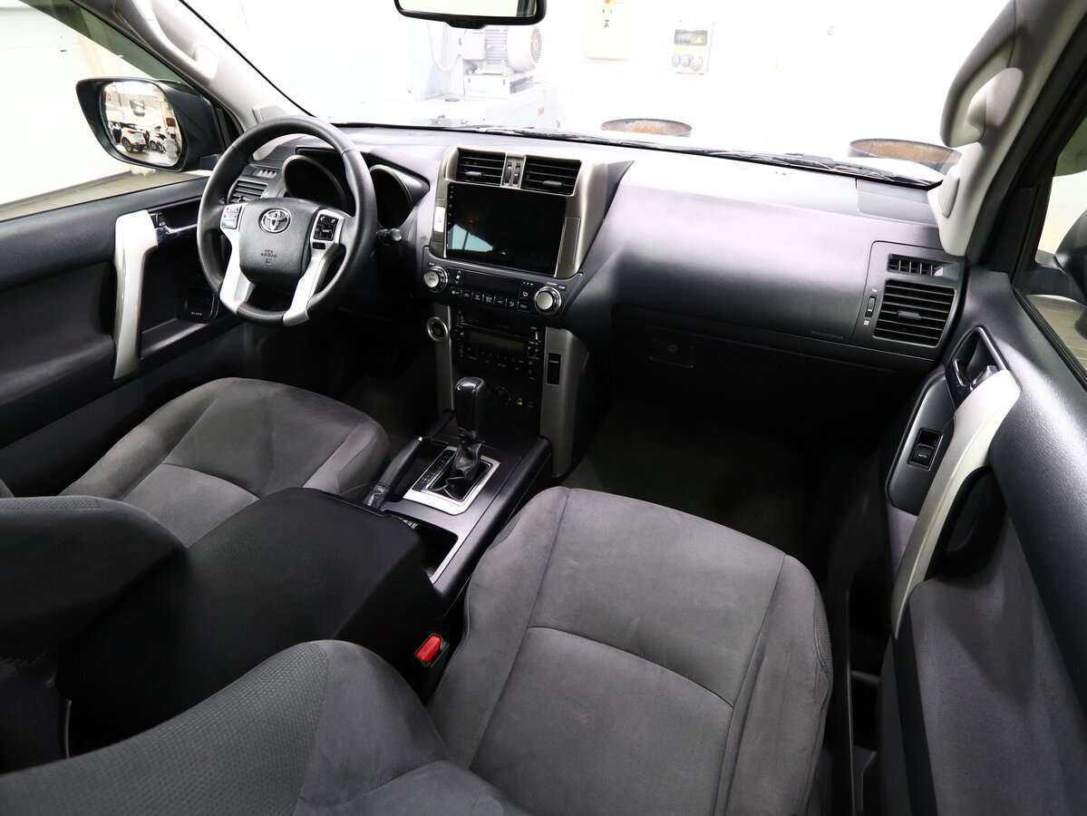 Toyota Land Cruiser Prado, 2013 Фото №8