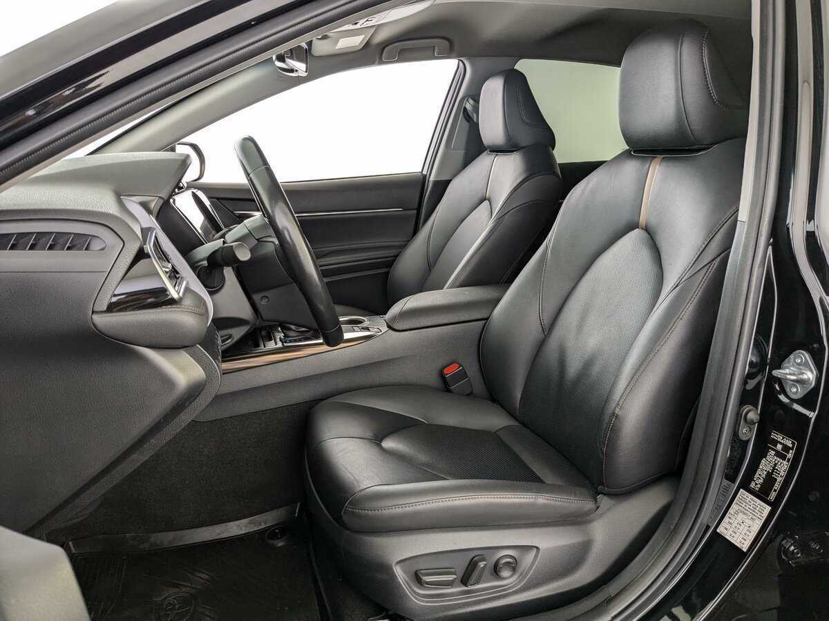 Toyota Camry, 2020 Фото №14