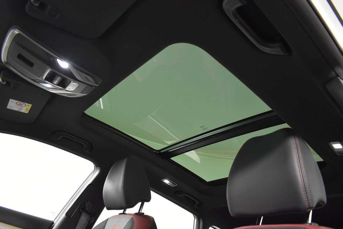 Geely Coolray, 2023 Фото №8