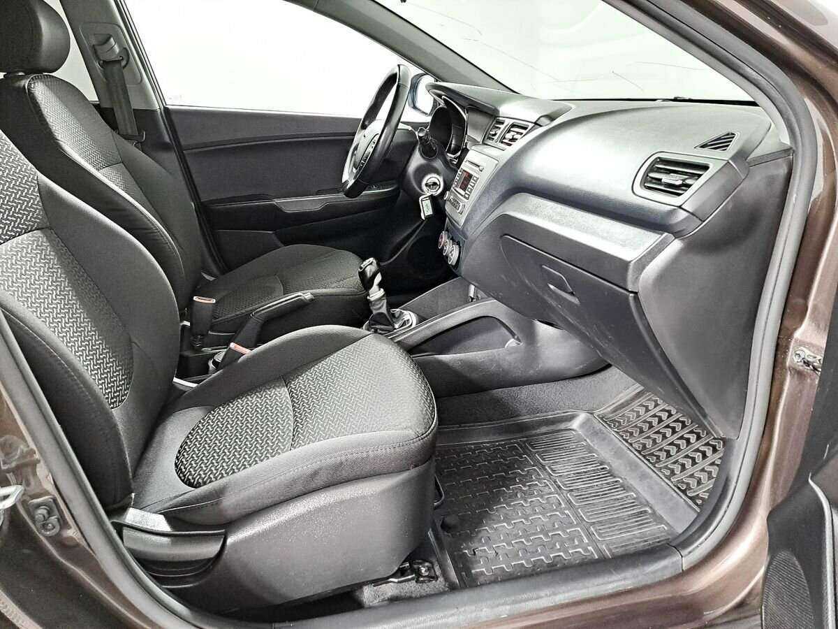 Kia Rio, 2016 Фото №7