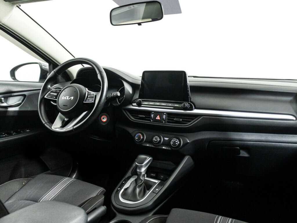 Kia Cerato, 2022 Фото №9