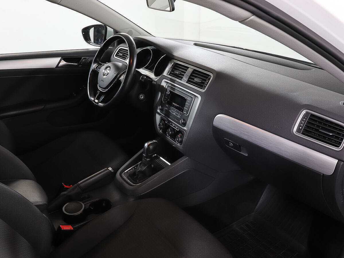 Volkswagen Jetta, 2017 Фото №9