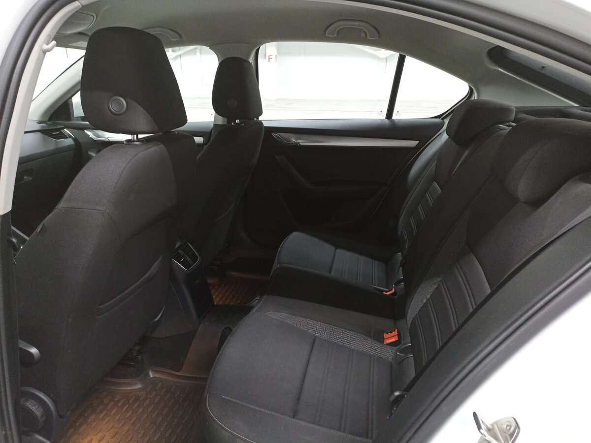 Skoda Octavia, 2018 Фото №12