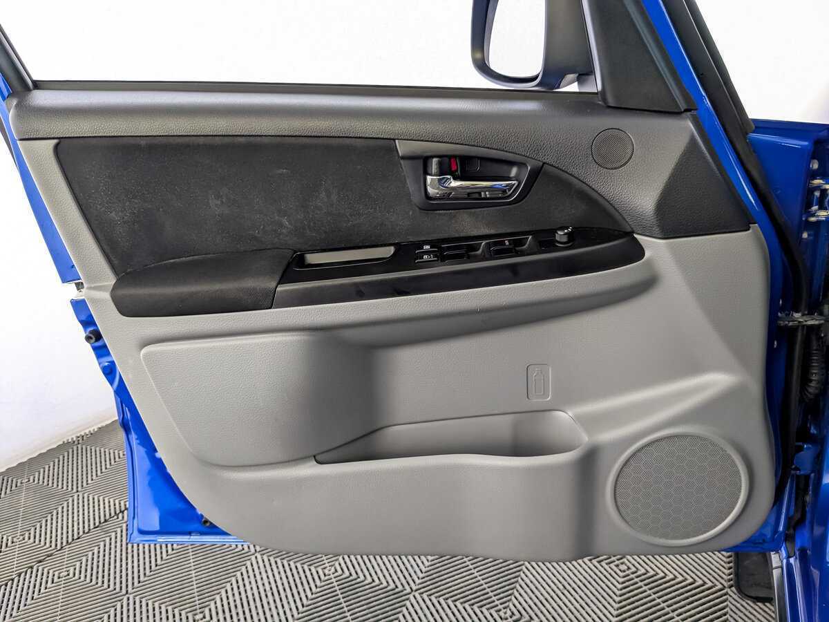 Suzuki SX4, 2012 Фото №19