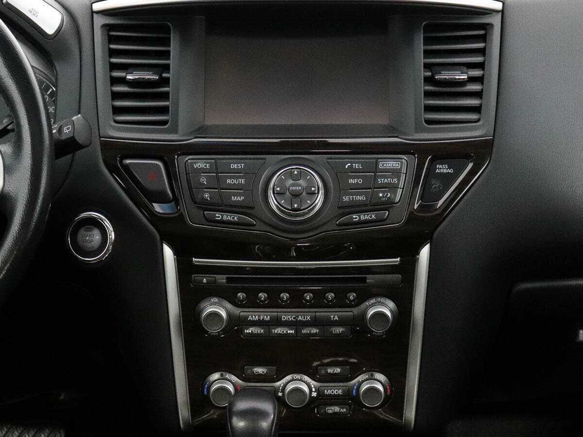 Nissan Pathfinder, 2015 Фото №17