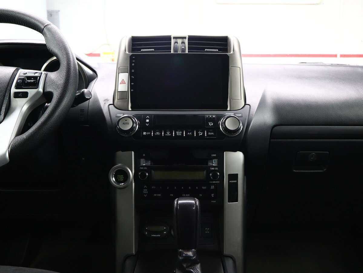 Toyota Land Cruiser Prado, 2013 Фото №16