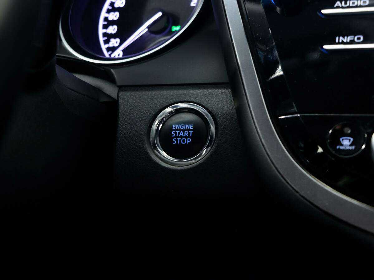 Toyota Camry, 2018 Фото №13