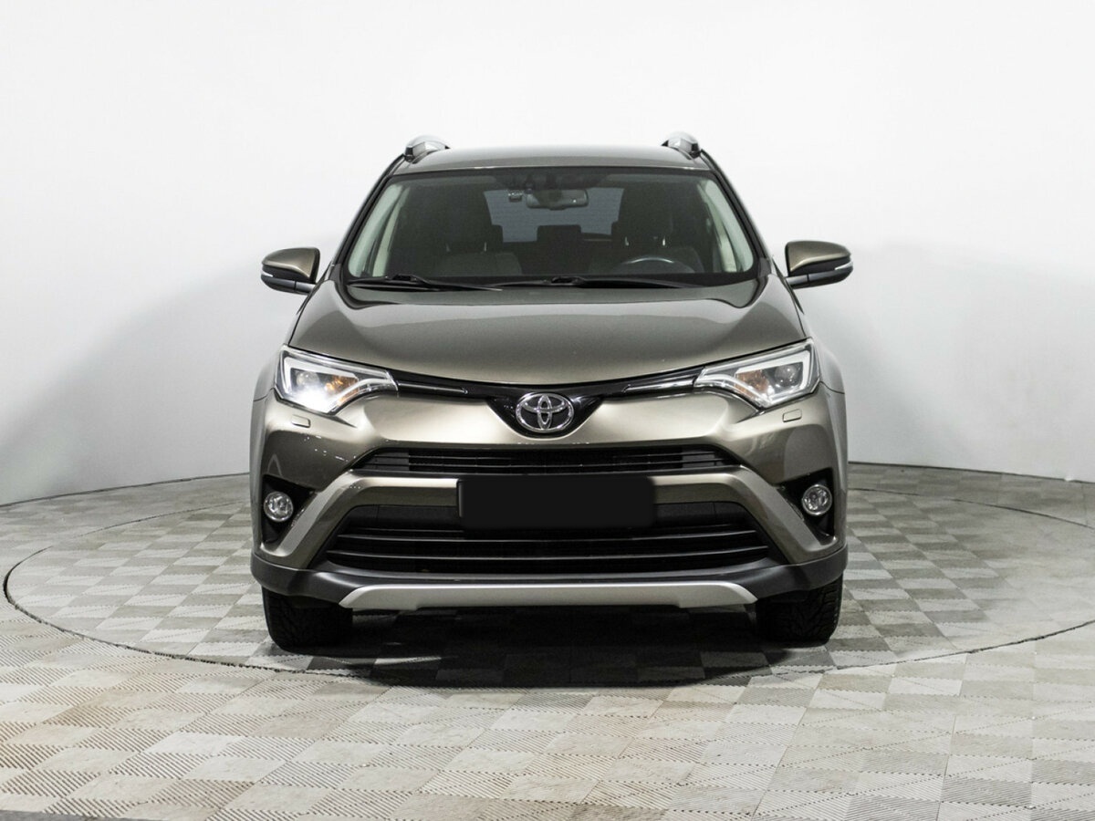 Toyota RAV4 IV (XA40) Рестайлинг, 2015 Фото №2