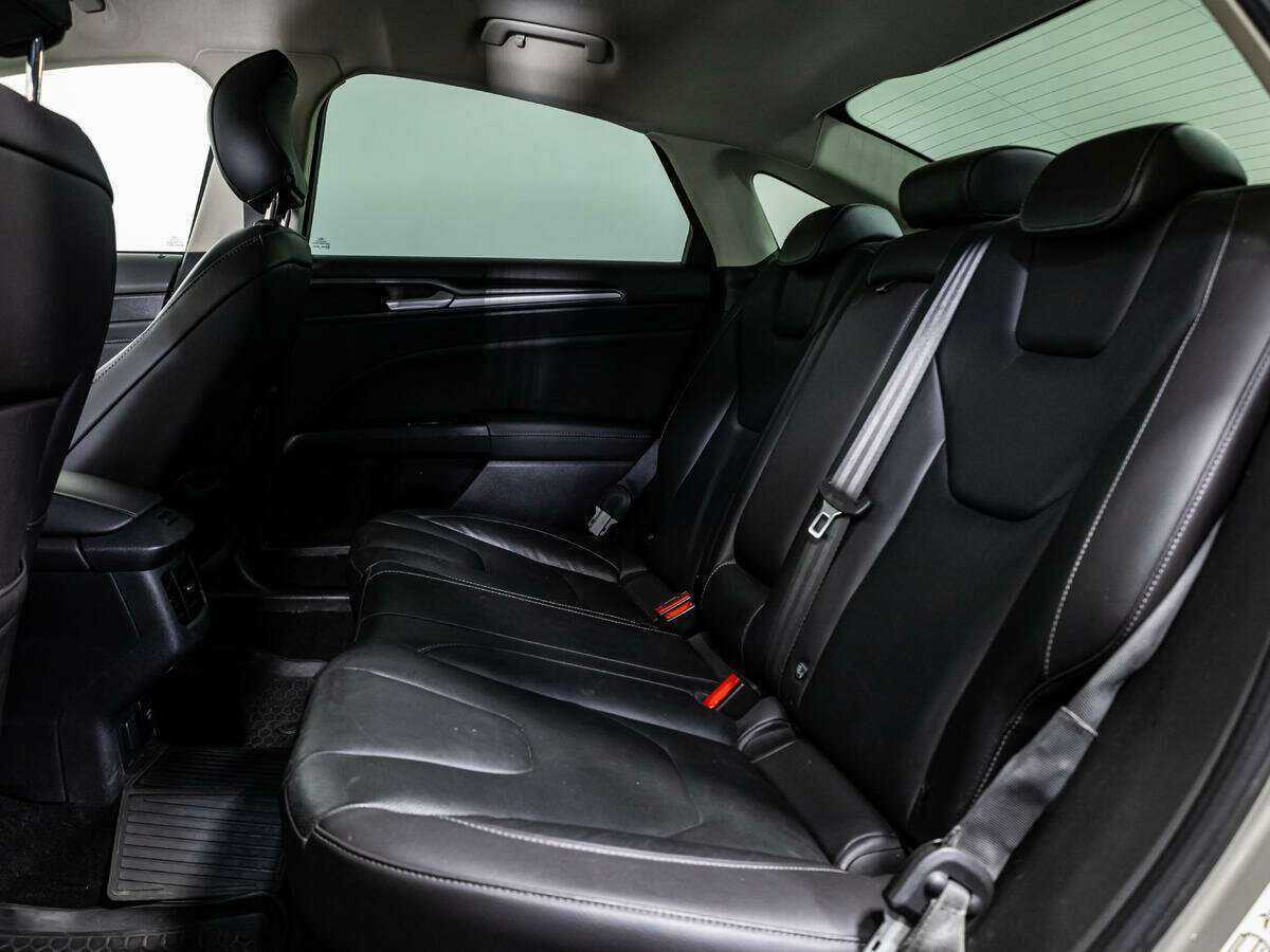 Ford Mondeo, 2016 Фото №9