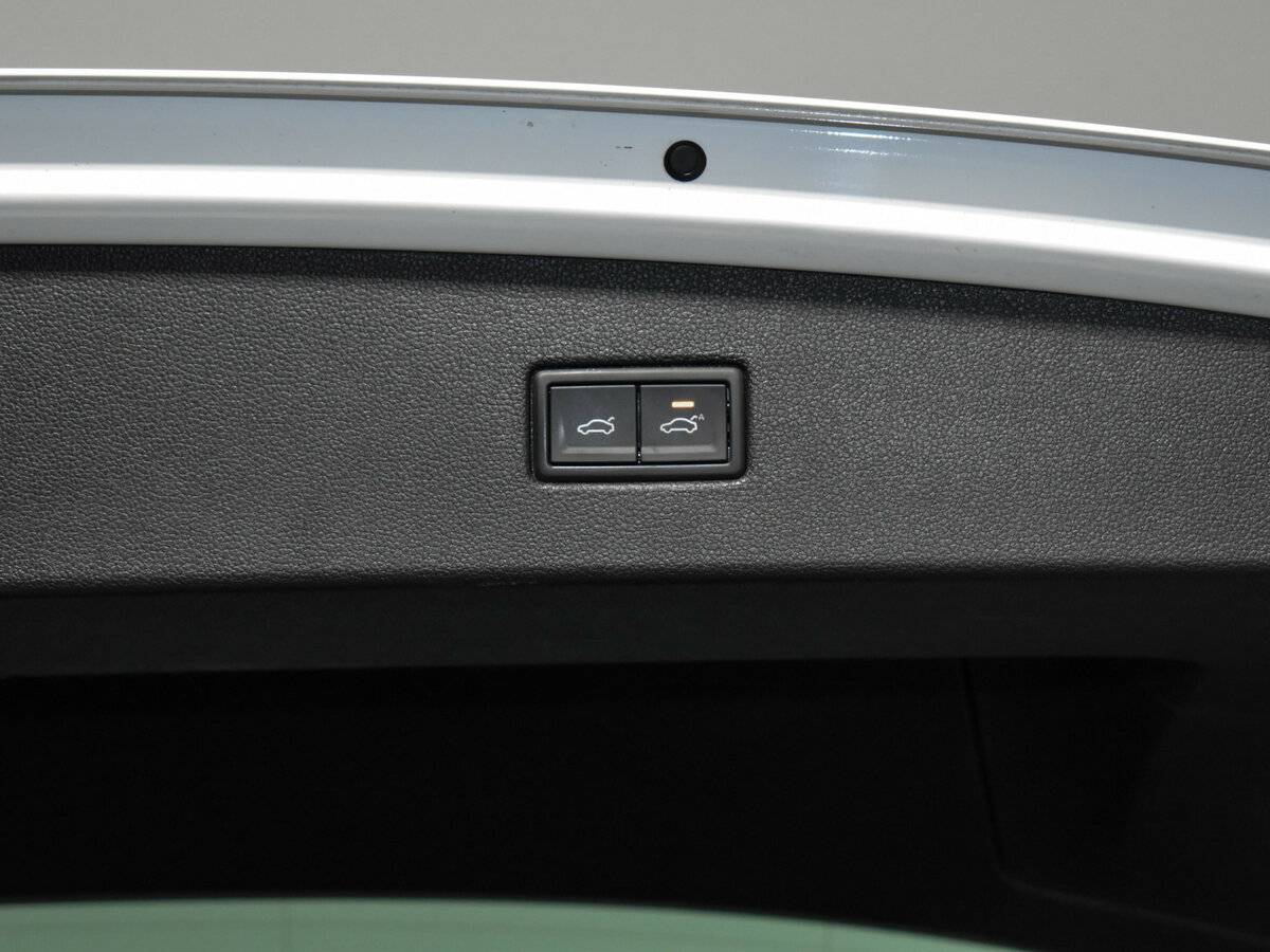 Volkswagen Tiguan II, 2020 Фото №18