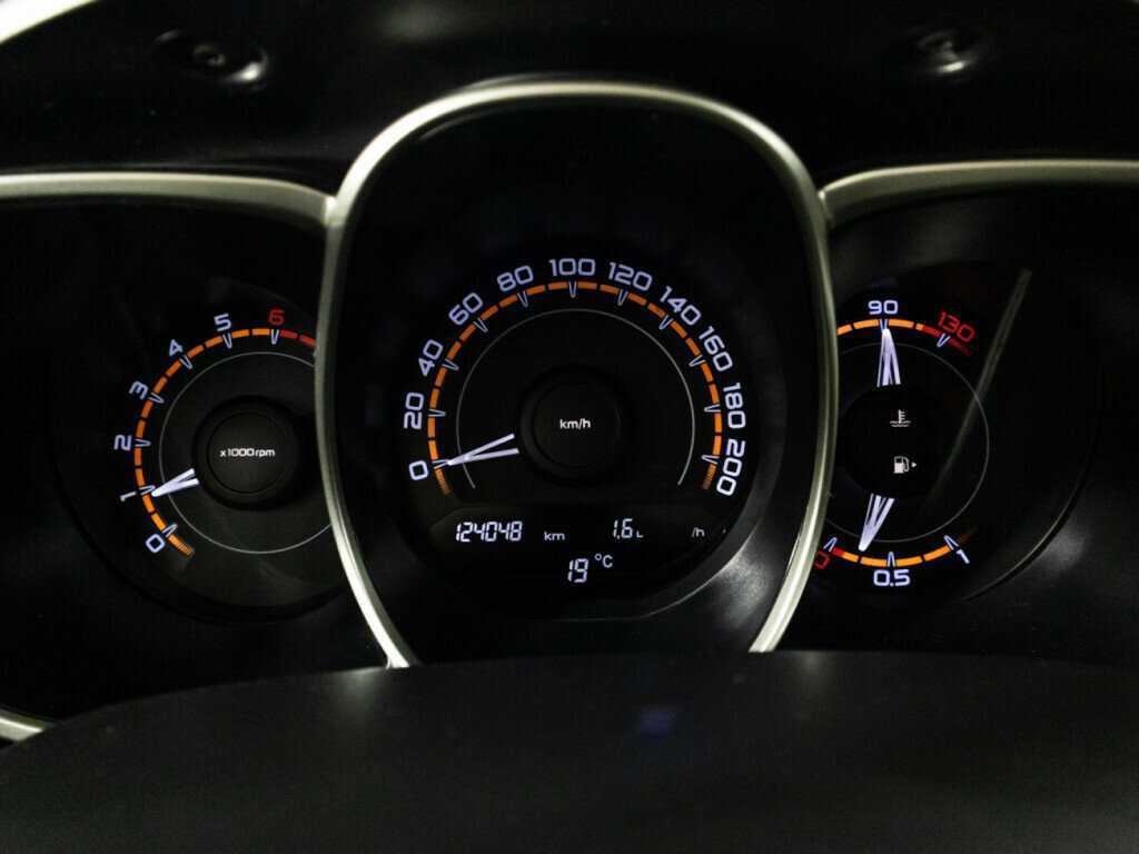 Lada (ВАЗ) Vesta SW, 2018 Фото №12