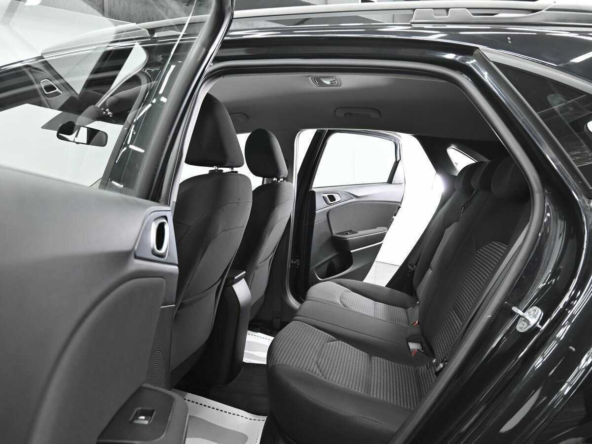 Kia Ceed, 2018 Фото №13