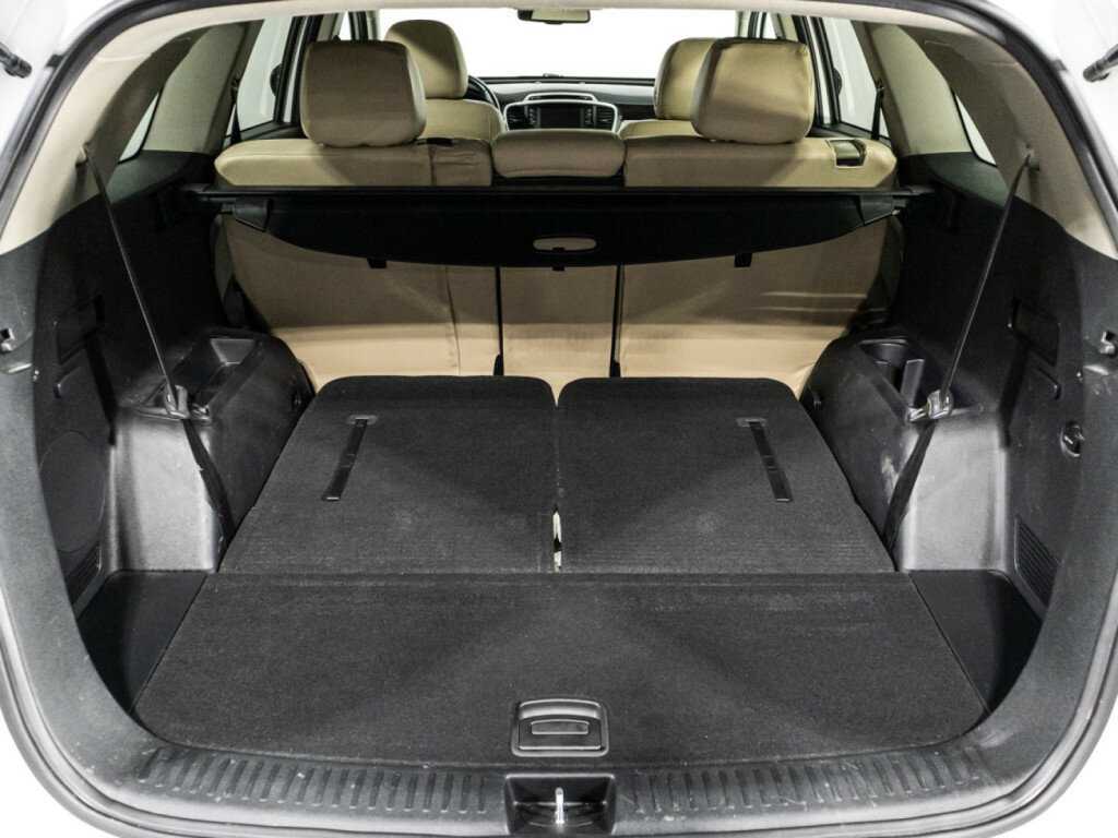Kia Sorento, 2019 Фото №15