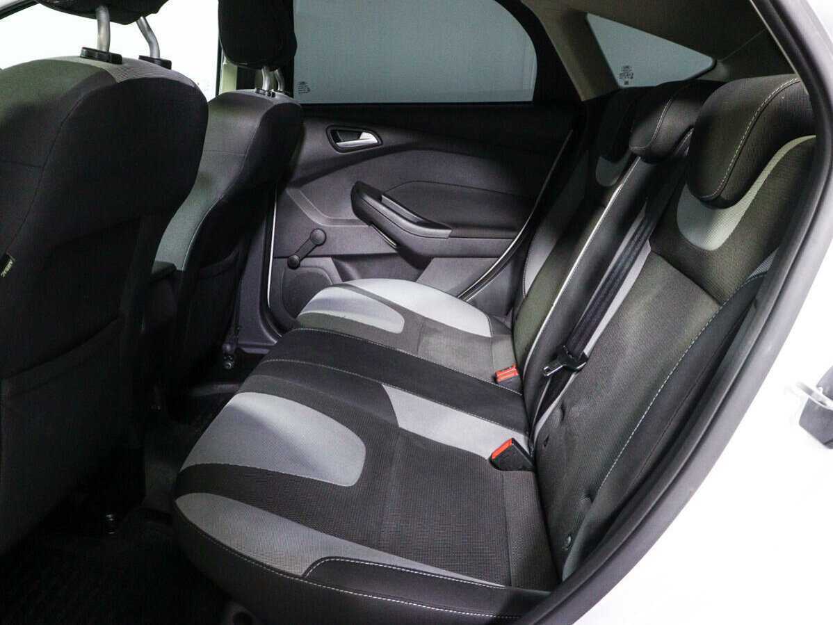 Ford Focus, 2013 Фото №8