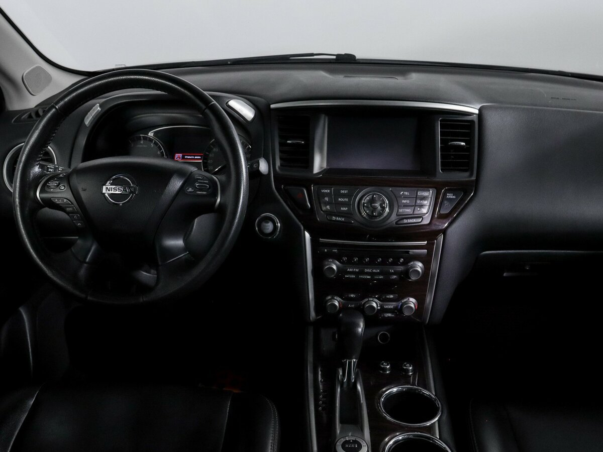 Nissan Pathfinder IV, 2015 Фото №11