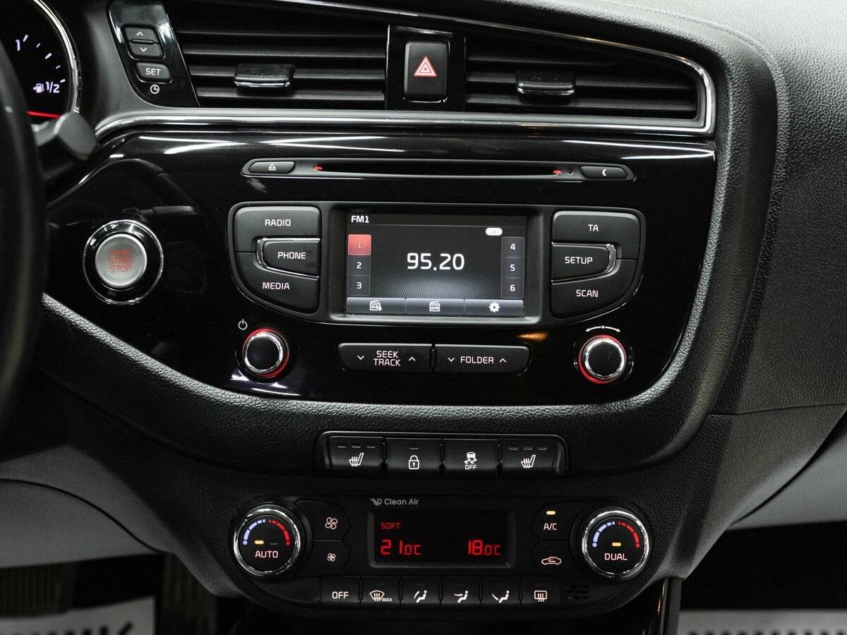 Kia Ceed, 2016 Фото №12