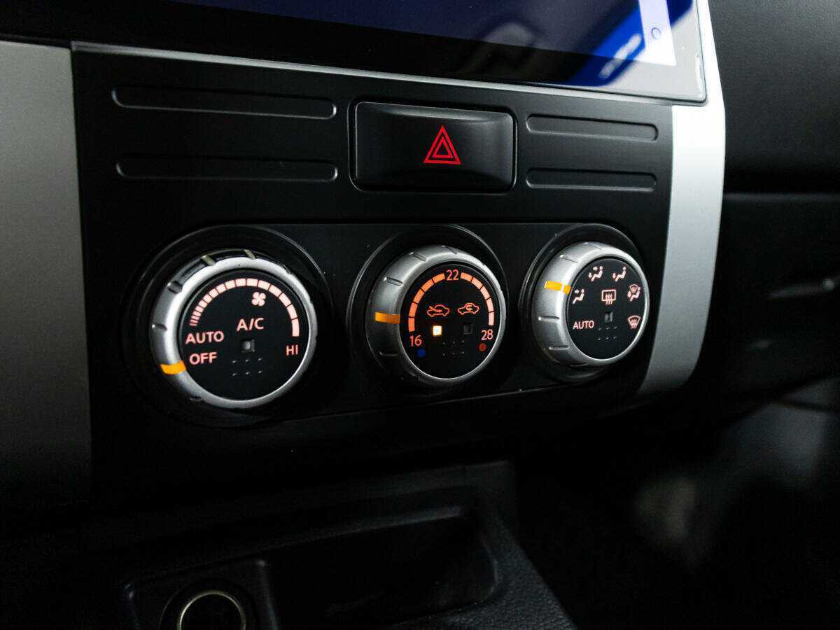 Nissan X-Trail, 2012 Фото №16