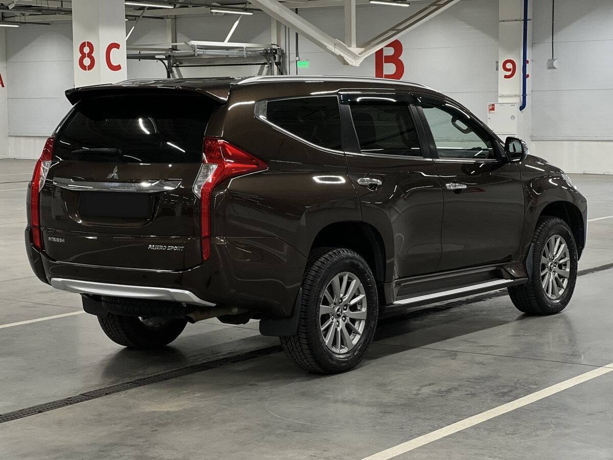 Mitsubishi Pajero Sport, 2018 Фото №5
