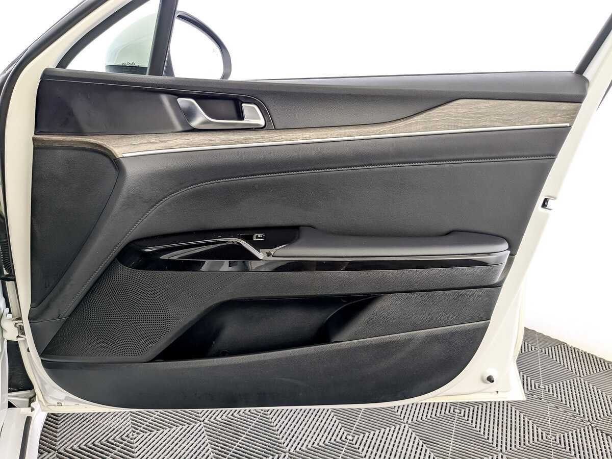 Kia K5, 2021 Фото №16