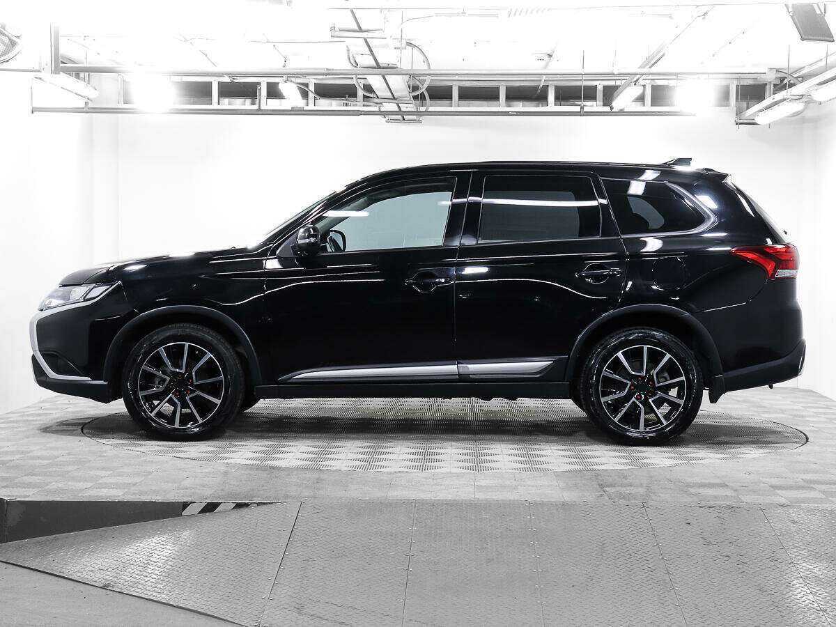Mitsubishi Outlander, 2018 Фото №8