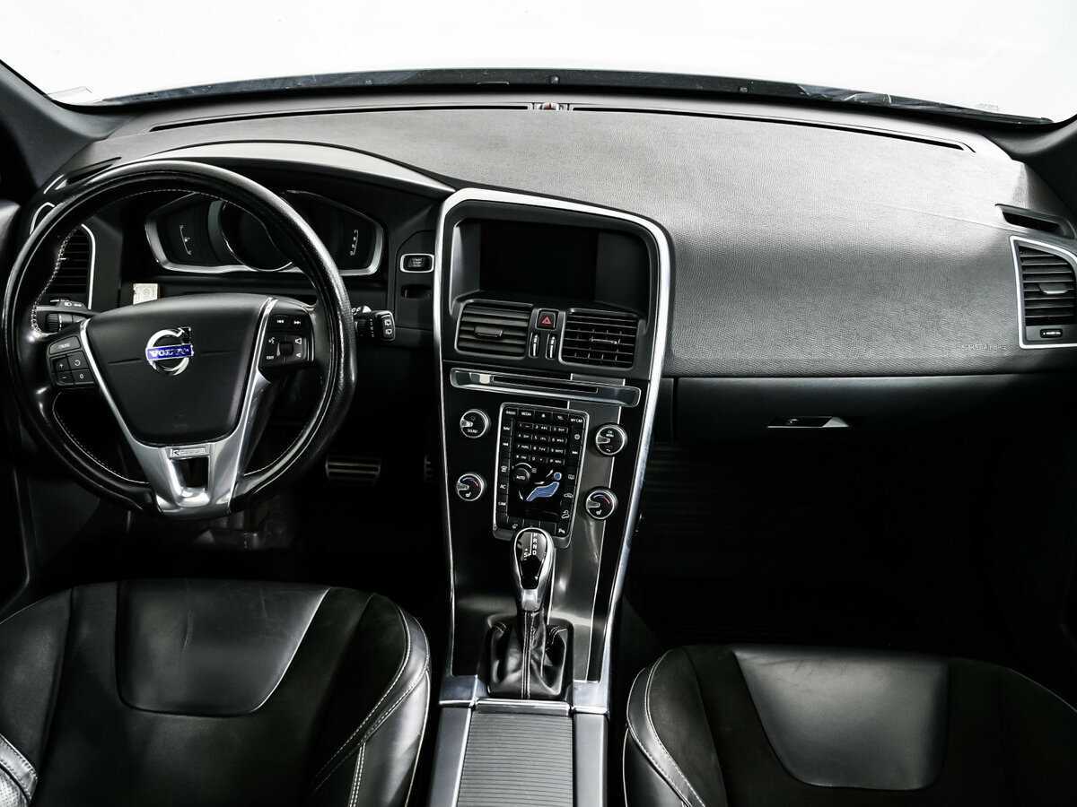 Volvo XC60, 2017 Фото №11