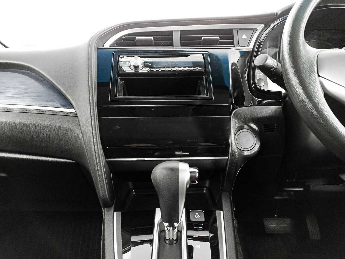 Honda Shuttle, 2018 Фото №15