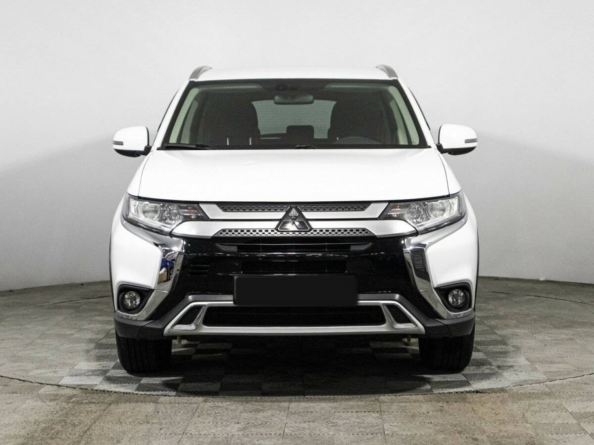 Mitsubishi Outlander, 2018 Фото №2