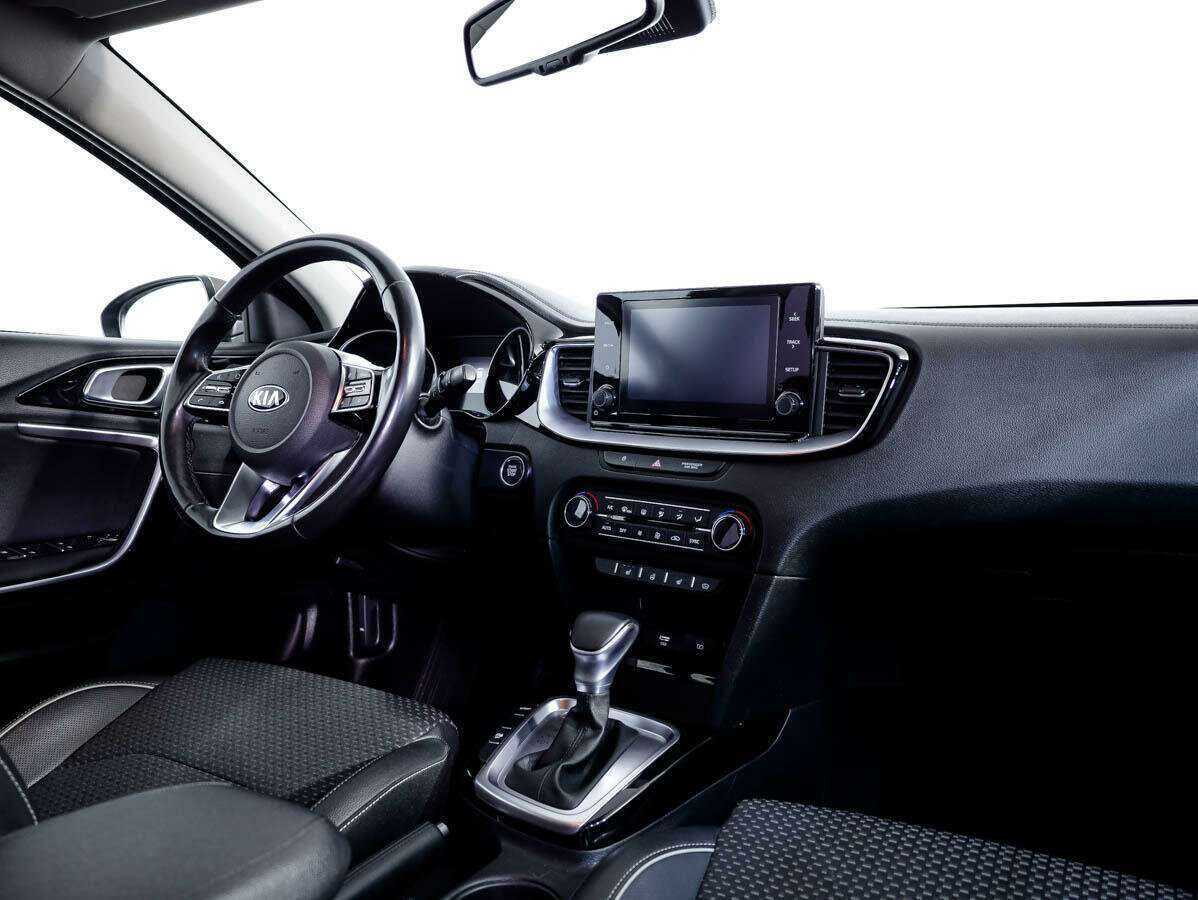 Kia Ceed, 2020 Фото №8