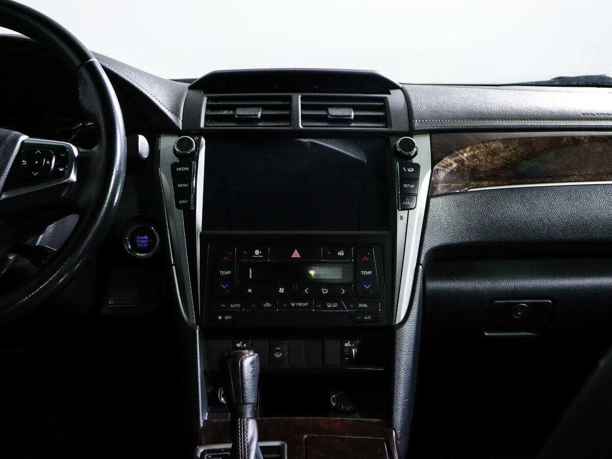 Toyota Camry, 2018 Фото №11