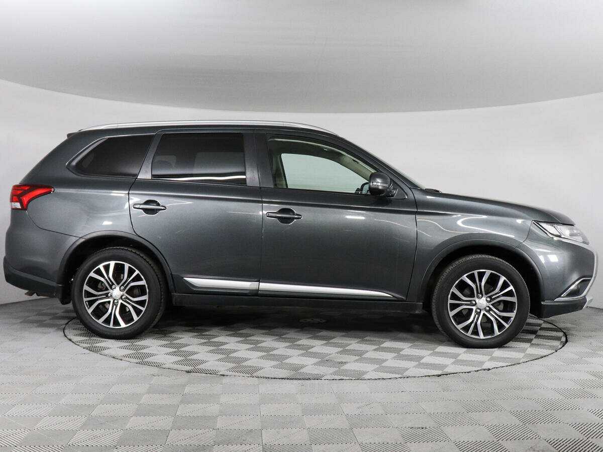 Mitsubishi Outlander, 2018 Фото №4